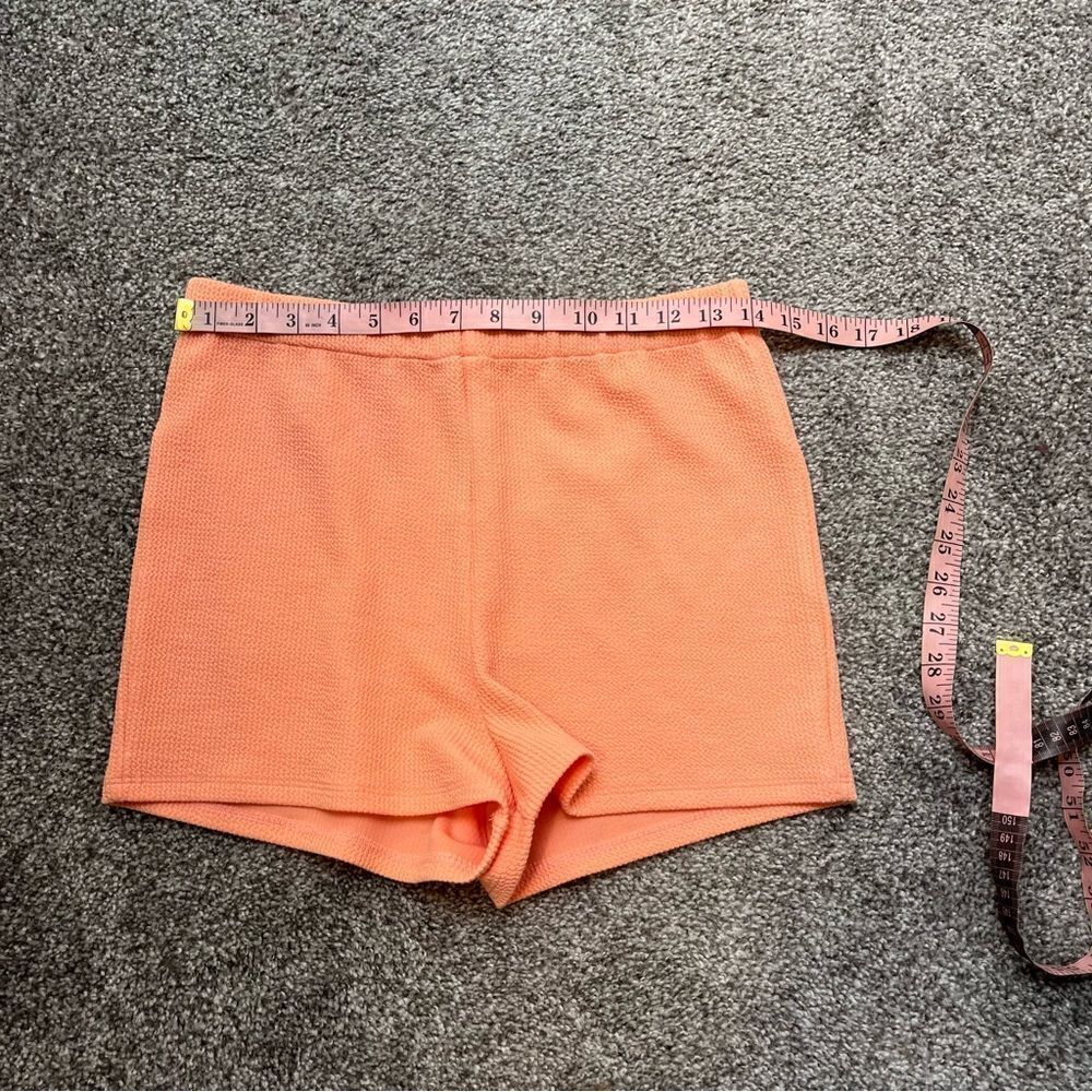 Revolve, Lovers and Friends, Lydia Short in Peach NWT Medium Pull on - Picture 12 of 12